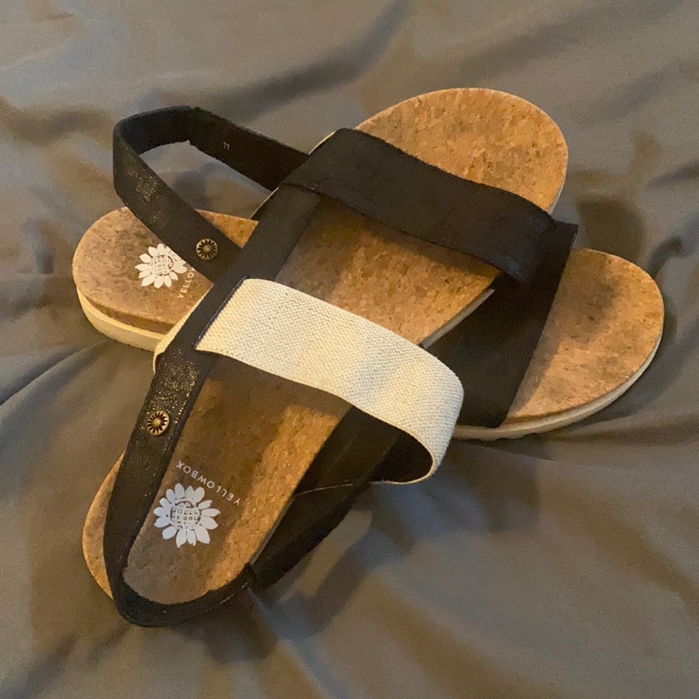 Yellowbox Tan and Black Sandals